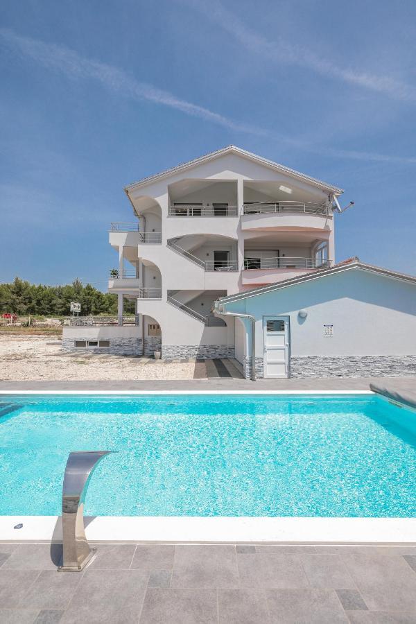 Apartments Nicola With Private Pool Bibinje Bagian luar foto